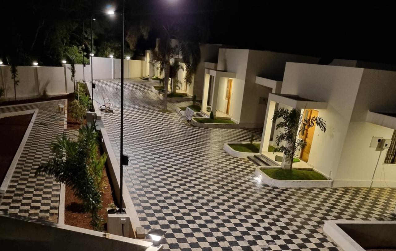 Westn Resorts Kuttālam Extérieur photo
